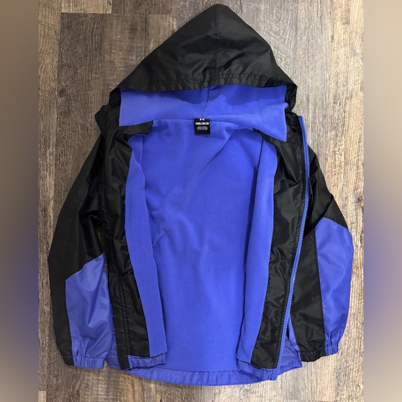 Under armour jacket - Picture 3 of 3